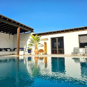 Сasa de vacaciones Nazoly, Oasis De Tranquilidad Con Piscina Privada En El Corazon De Lanzarote, Nazaret